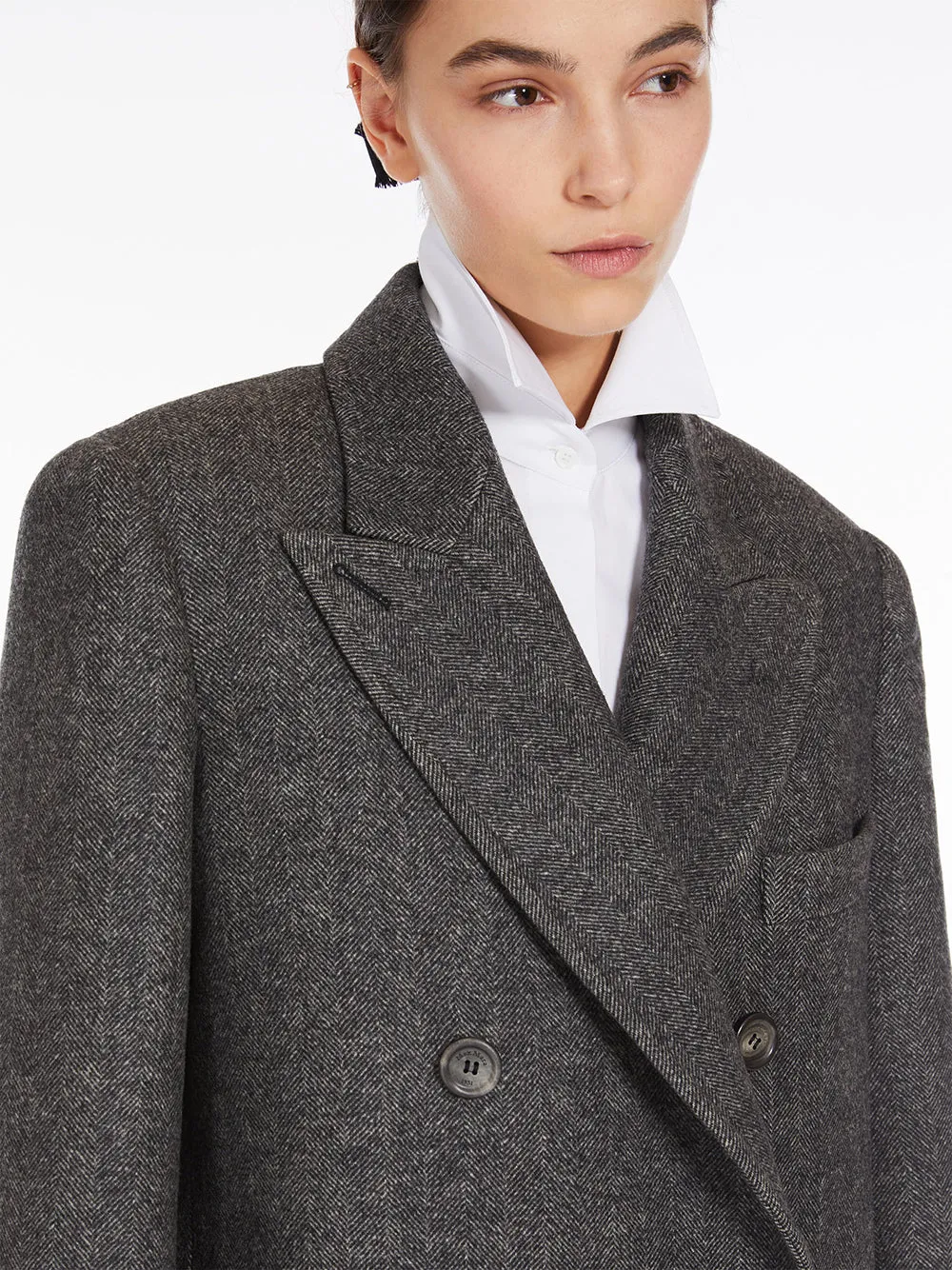 MASCULINE WOOL COAT