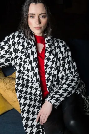 Ping Pong Boyfriend Coat in Houndstooth